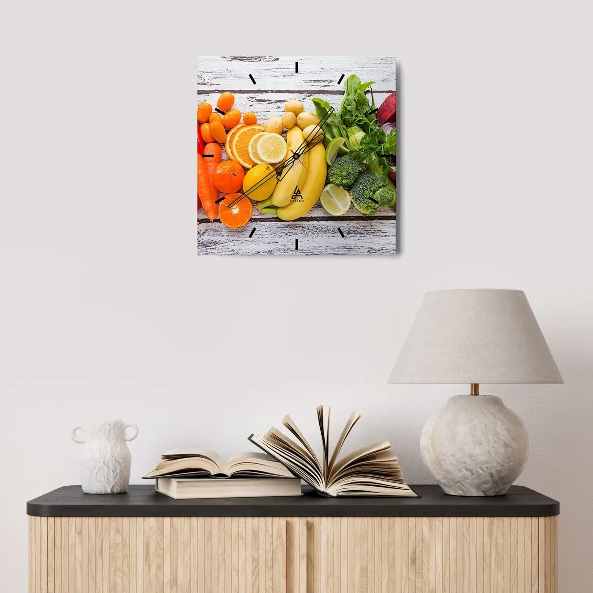 Wanduhr - Glasuhr - Buntes Obst und Gemüse auf einem hölzernen Hintergrund - 30x30cm - Es ist nicht genug? - Moderne Wanddekoration für Wohnzimmer und Schlafzimmer ARTTOR