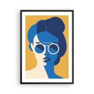 Poster in einem schwarzem Rahmen - Abstraktes Porträt einer Frau mit Sonnenbrille - 50x70cm - Urlaubslook - Moderne Wanddekoration für Wohnzimmer und Schlafzimmer ARTTOR