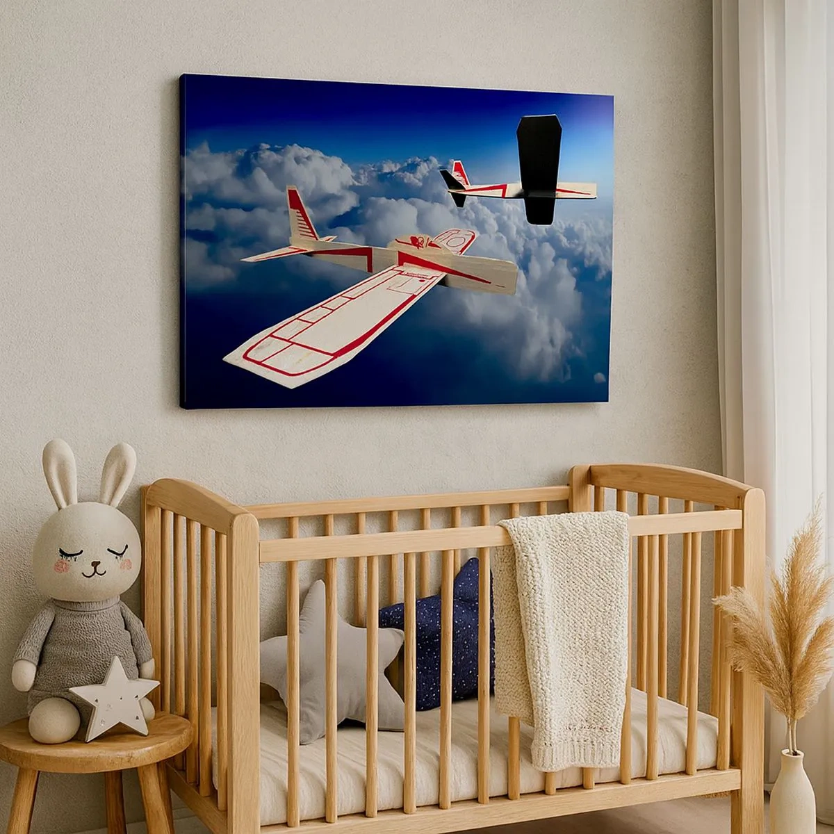 Bild auf Leinwand - Leinwandbild - Zwei Holzflugzeuge schweben über den Wolken vor einem blauen Himmel. - 70x50cm - Noch höher, noch weiter - Moderne Wanddekoration für Wohnzimmer und Schlafzimmer ARTTOR
