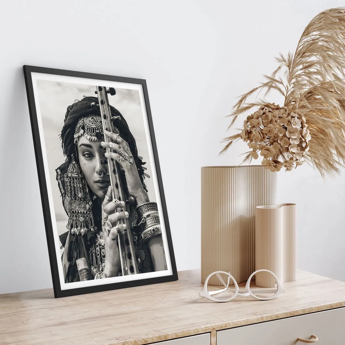 Poster in einem schwarzem Rahmen - Die Musik des Orients selbst - 30x40 cm