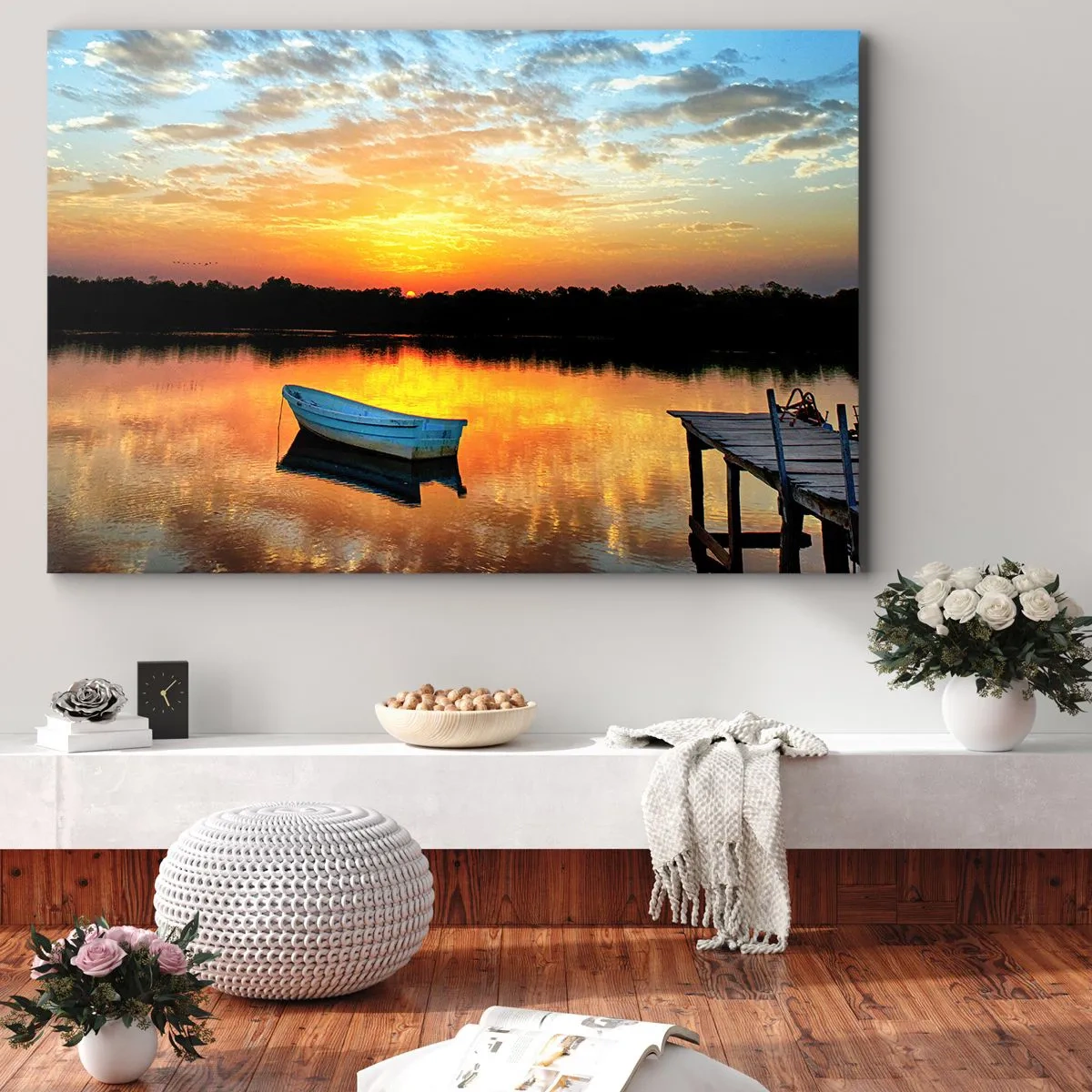 Bild auf Leinwand - Leinwandbild - Ein Boot auf einem ruhigen See bei Sonnenuntergang - 120x80cm - Schauen, hören, meditieren - Moderne Wanddekoration für Wohnzimmer und Schlafzimmer ARTTOR