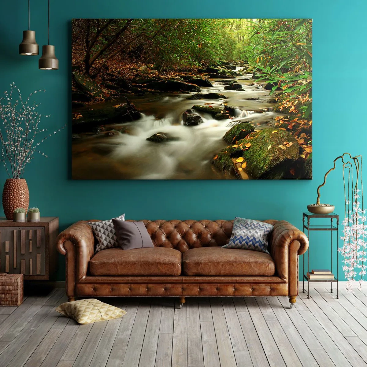 Bild auf Leinwand - Leinwandbild - Ein Waldbach, der zwischen Steinen fließt, umgeben von Grün - 70x50cm - Wie flüssiges Silber - Moderne Wanddekoration für Wohnzimmer und Schlafzimmer ARTTOR