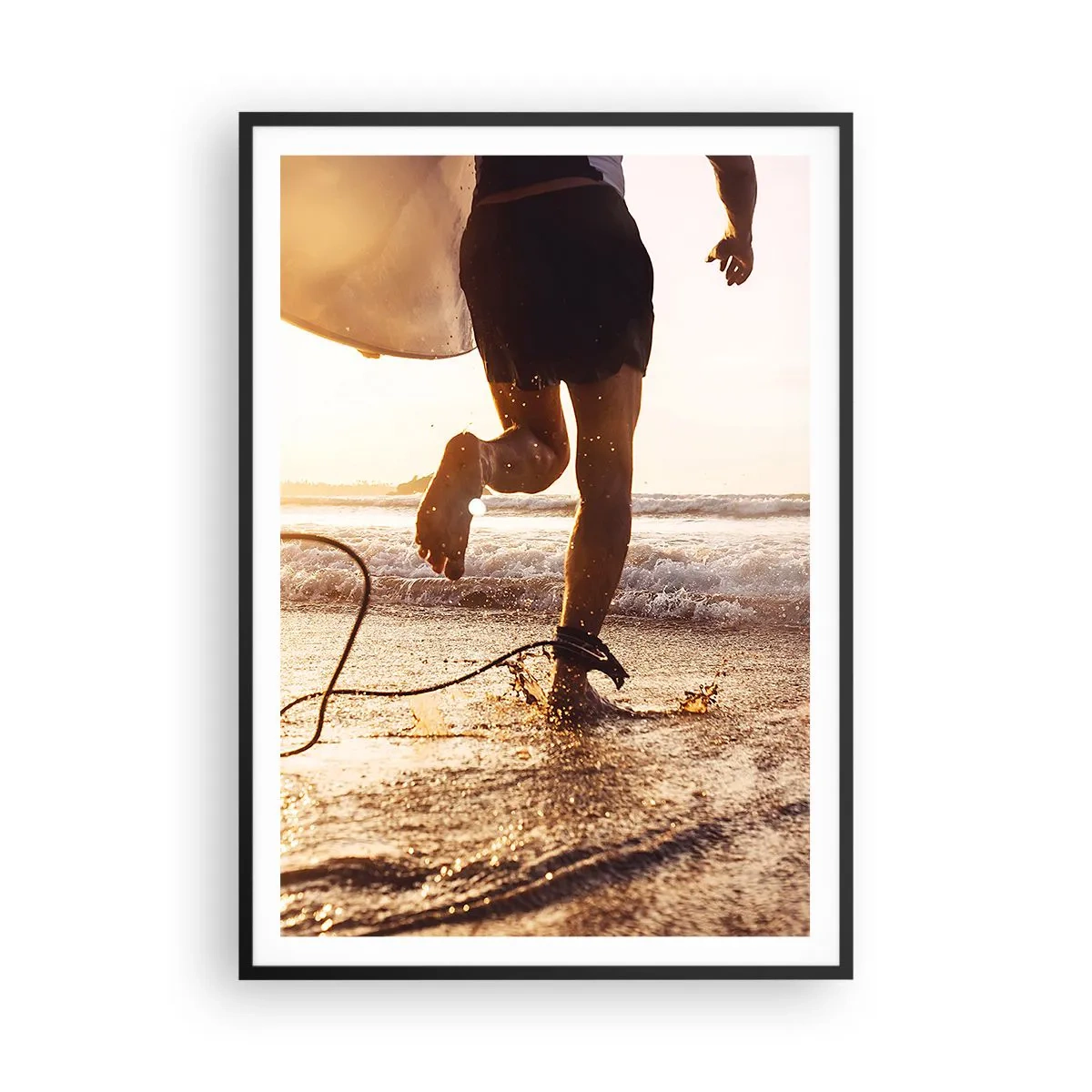 Poster in einem schwarzem Rahmen - Um die Welle zu treffen - 70x100 cm