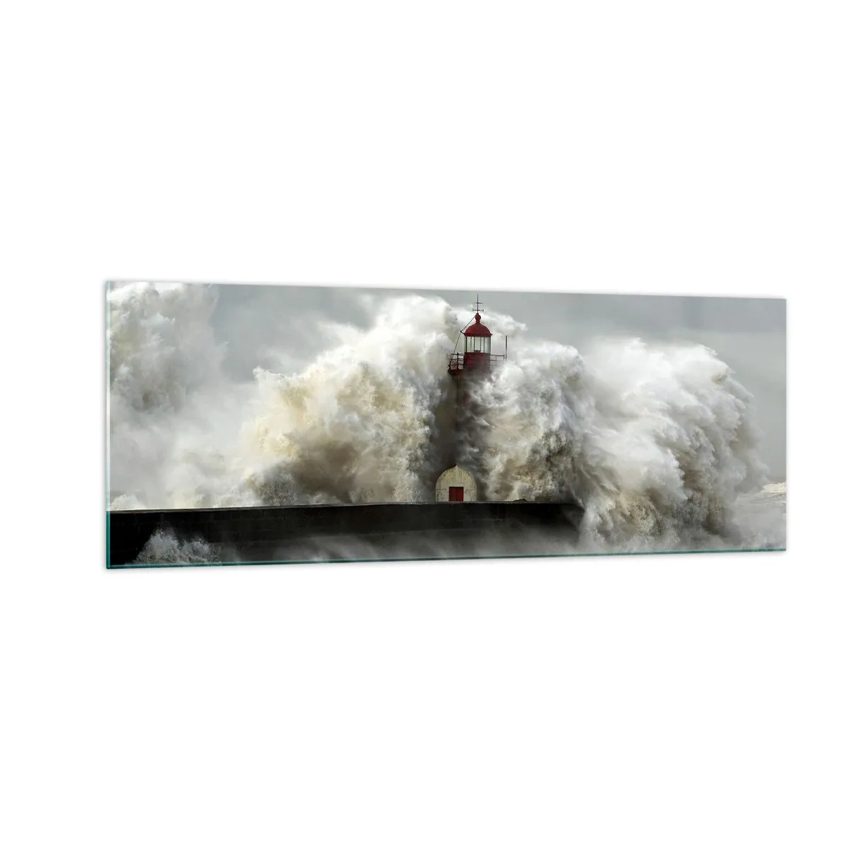 Glasbild - Bild auf glas - Ein Leuchtturm, umgeben von rauen Wellen während eines Sturms - 140x50cm - Die Wut des Ozeans - Moderne Wanddekoration für Wohnzimmer und Schlafzimmer ARTTOR
