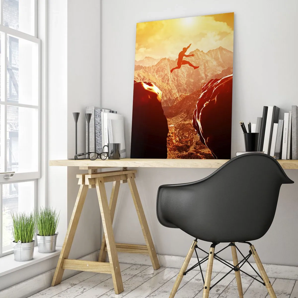 Glasbild - Bild auf glas - Sprung über einen Abgrund in einer Berglandschaft bei Sonnenuntergang - 50x70cm - Grenzen überschreiten - Moderne Wanddekoration für Wohnzimmer und Schlafzimmer ARTTOR