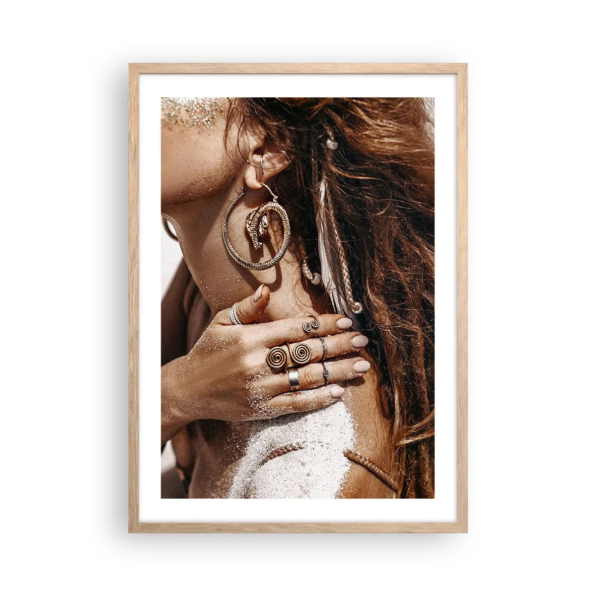 Poster in einem Rahmen aus heller Eiche - Königin des wilden Strandes - 50x70 cm