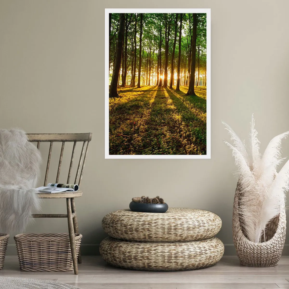 Poster - Ein Wald, beleuchtet von den Strahlen der untergehenden Sonne - 50x70cm - Alle Frühlingsfotografie - Moderne Wanddekoration für Wohnzimmer und Schlafzimmer ARTTOR
