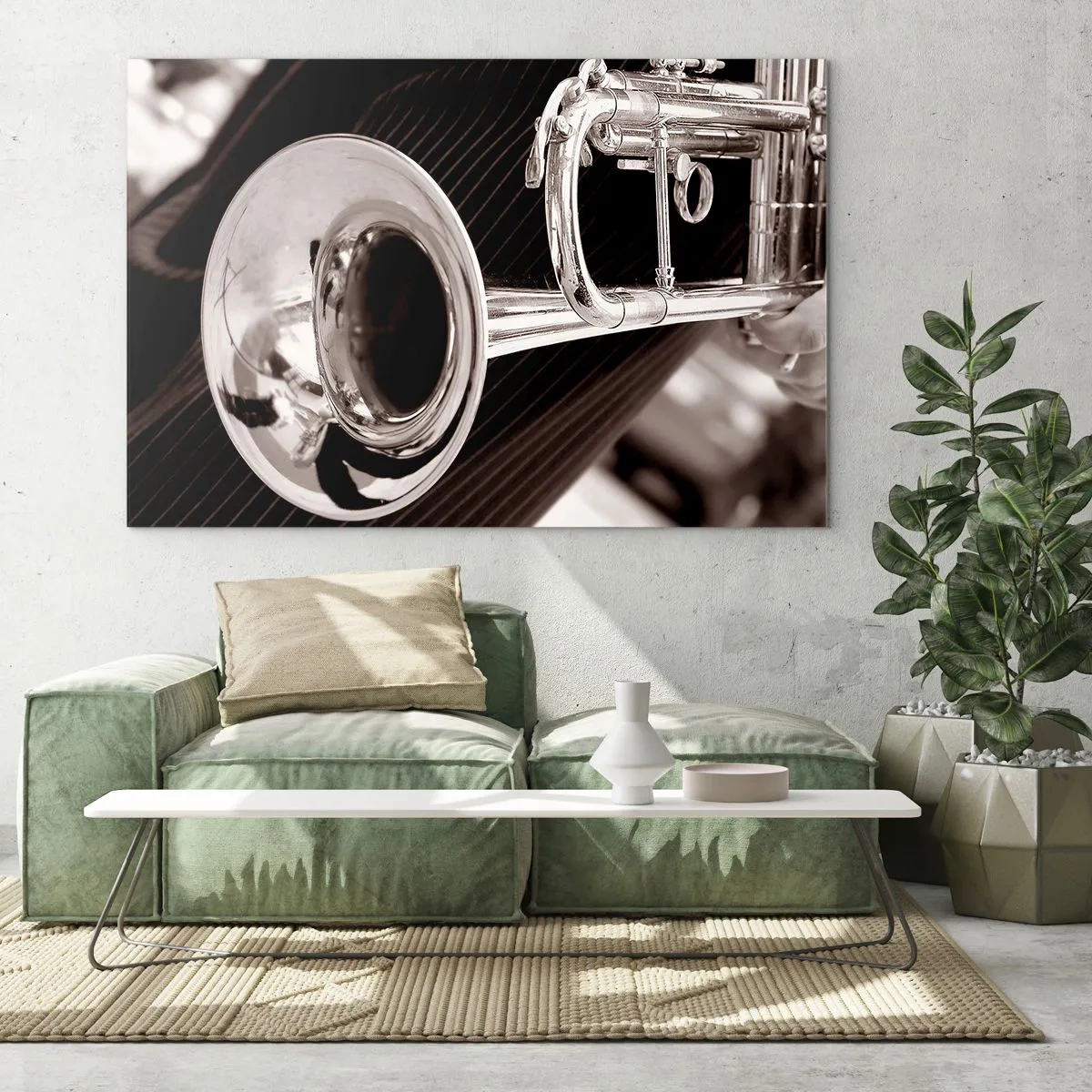 Glasbild - Bild auf glas - Silberne Trompete auf einem Sepia-gestreiften Hintergrund - 70x50cm - Eine musikalische Reise in die 1930er Jahre - Moderne Wanddekoration für Wohnzimmer und Schlafzimmer ARTTOR