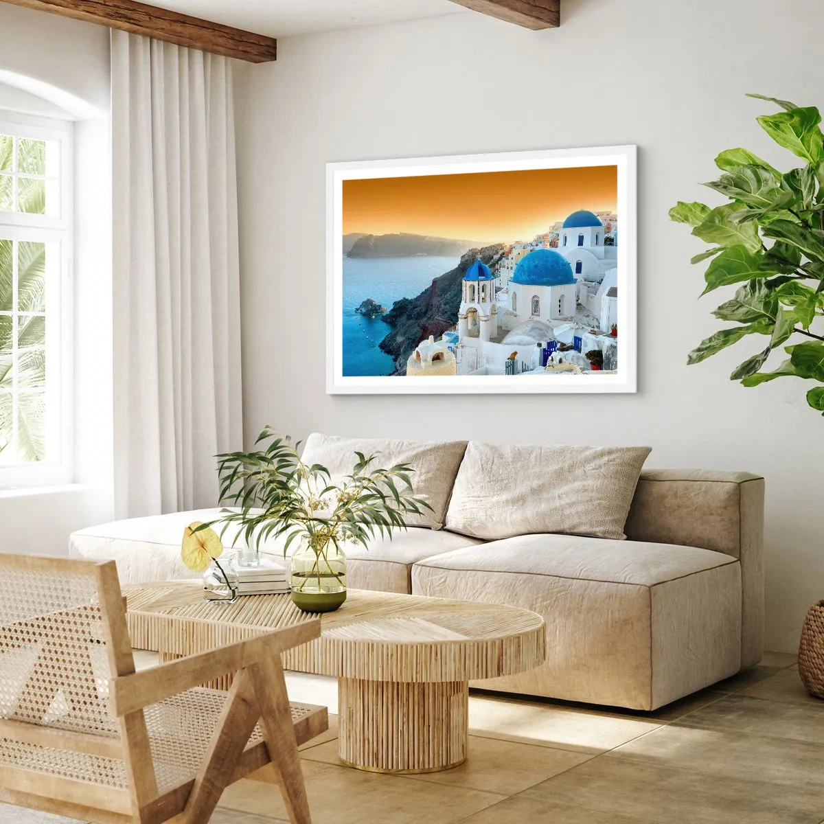 Poster in einem weißen Rahmen - Santorini - an die Felsen gekuschelt - 91x61 cm