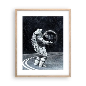 Poster in einem Rahmen aus heller Eiche - Auf der Milchstraße - 40x50 cm