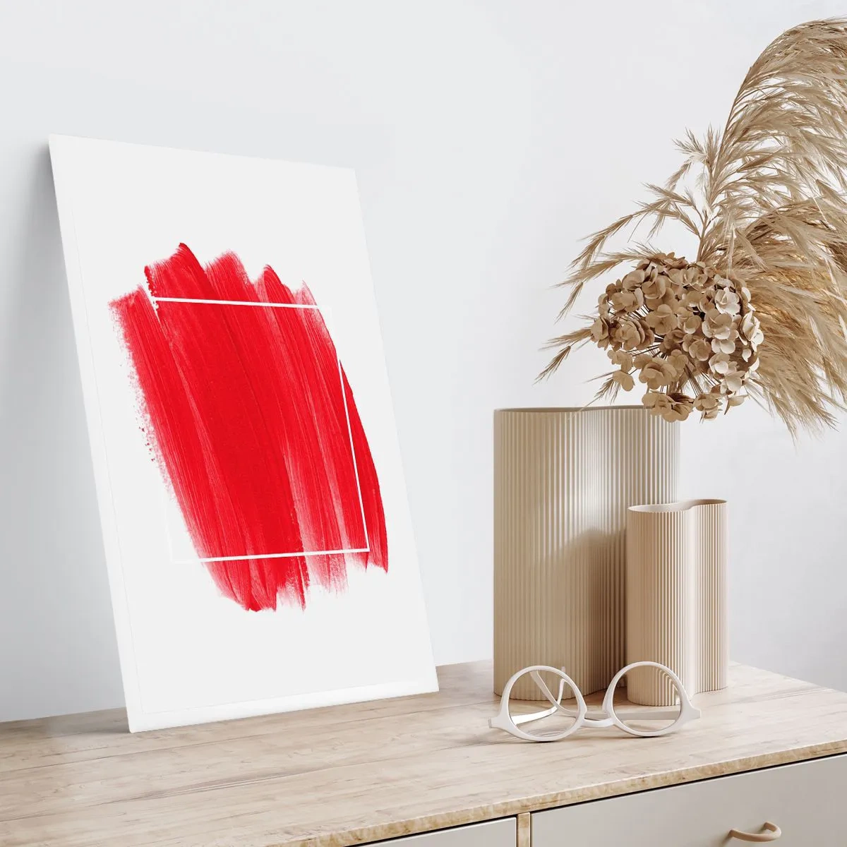 Poster - Roter Pinsel mit weißer Kontur im minimalistischen Stil - 50x70cm - Aus dem Rahmen - Moderne Wanddekoration für Wohnzimmer und Schlafzimmer ARTTOR
