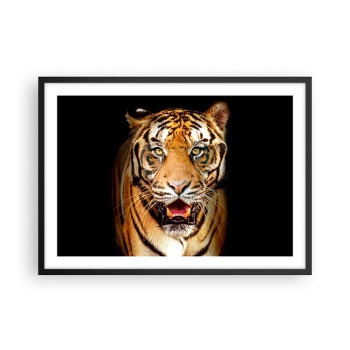 Poster in einem schwarzem Rahmen - Ein Tiger mit offenem Maul auf schwarzem Hintergrund - 70x50cm - Wild im Herzen - Moderne Wanddekoration für Wohnzimmer und Schlafzimmer ARTTOR