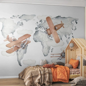 Fototapete Standard Eco - Weltkarte mit Retro-Flugzeugen und Wolken im Hintergrund - 100x70cm - Im Pioniergeist - Moderne Wanddekoration für Wohnzimmer und Schlafzimmer ARTTOR