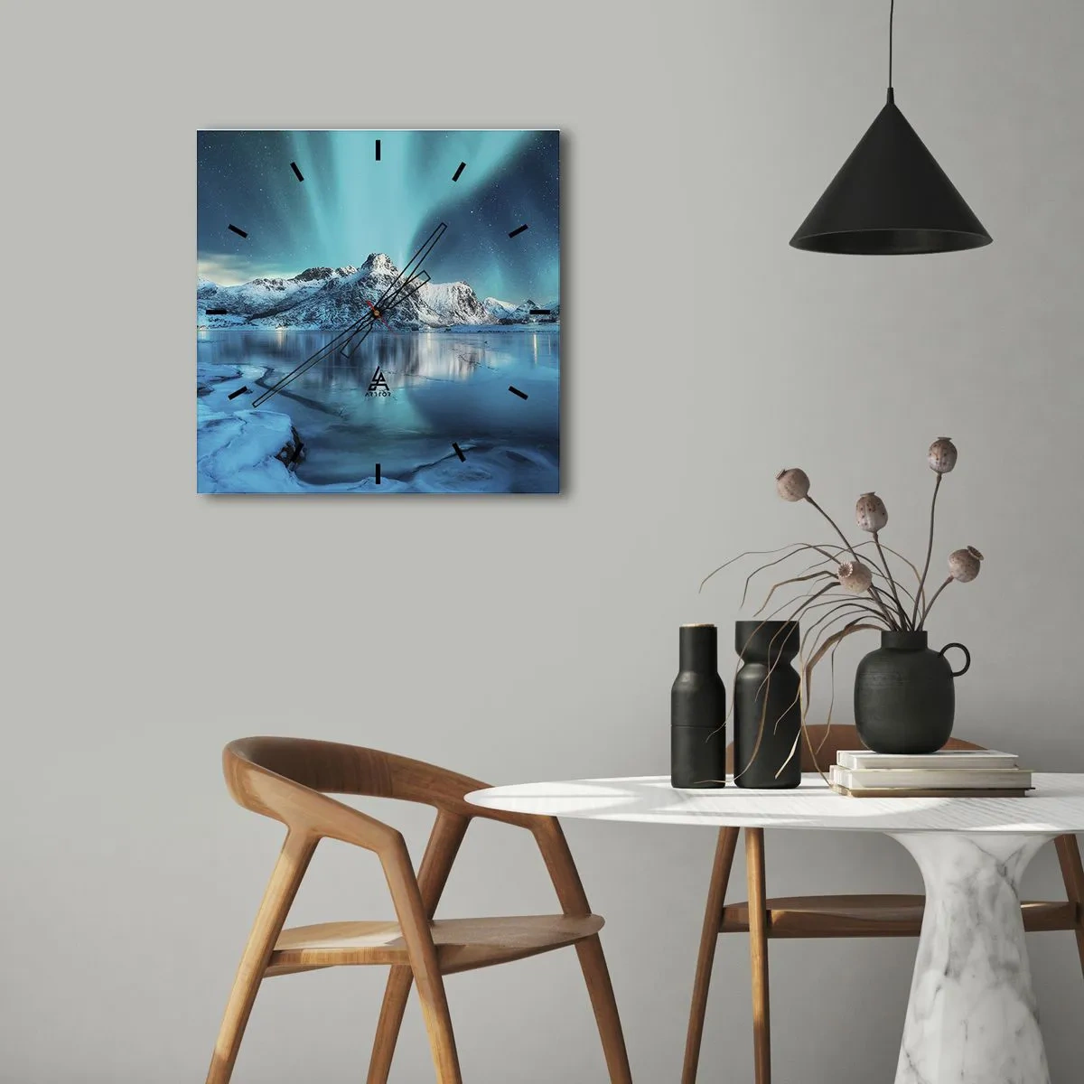 Wanduhr - Glasuhr - Aurora Borealis über schneebedeckten Bergen und einem See - 30x30cm - Lichtnacht - Moderne Wanddekoration für Wohnzimmer und Schlafzimmer ARTTOR