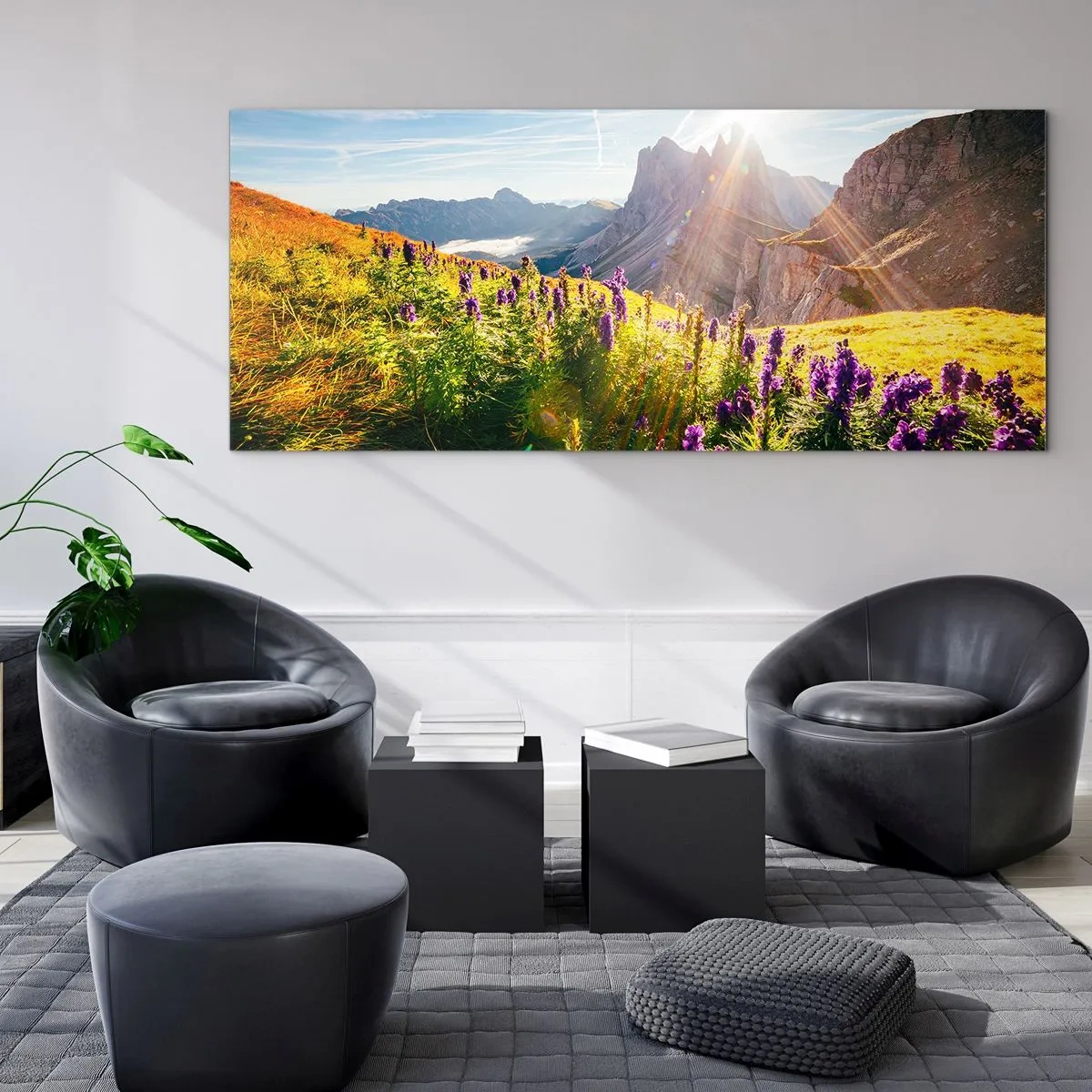 Glasbild - Bild auf glas - Berglandschaft mit Blumen im Licht der aufgehenden Sonne - 140x50cm - Das geheime Leben der Kräuter - Moderne Wanddekoration für Wohnzimmer und Schlafzimmer ARTTOR