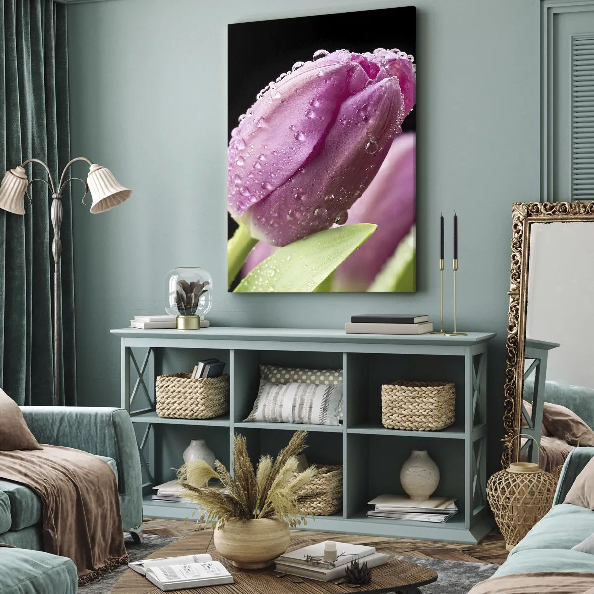 Bild auf Leinwand - Leinwandbild - Rosa Tulpe mit Wassertropfen auf schwarzem Hintergrund - 70x100cm - Lila Traum im Tau - Moderne Wanddekoration für Wohnzimmer und Schlafzimmer ARTTOR