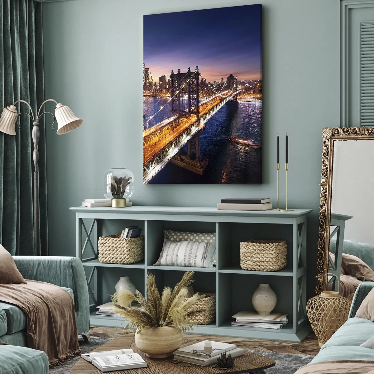 Bild auf Leinwand - Leinwandbild - Die Brücke und das Stadtpanorama bei Sonnenuntergang - 50x70cm - Eine leuchtende Brücke zum Herzen der Stadt - Moderne Wanddekoration für Wohnzimmer und Schlafzimmer ARTTOR