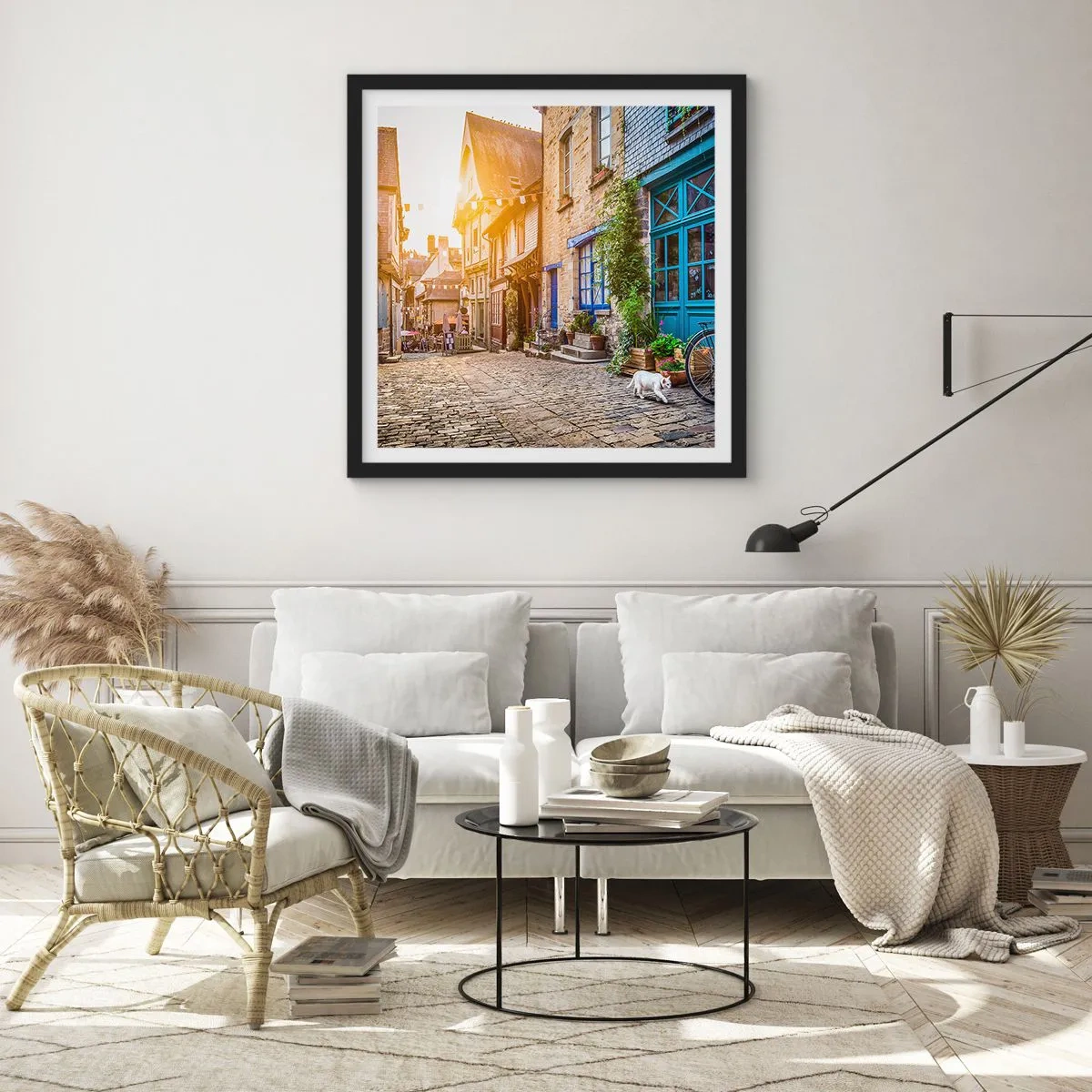 Poster in einem schwarzem Rahmen - Der weiße Geist der Stadt - 30x30 cm
