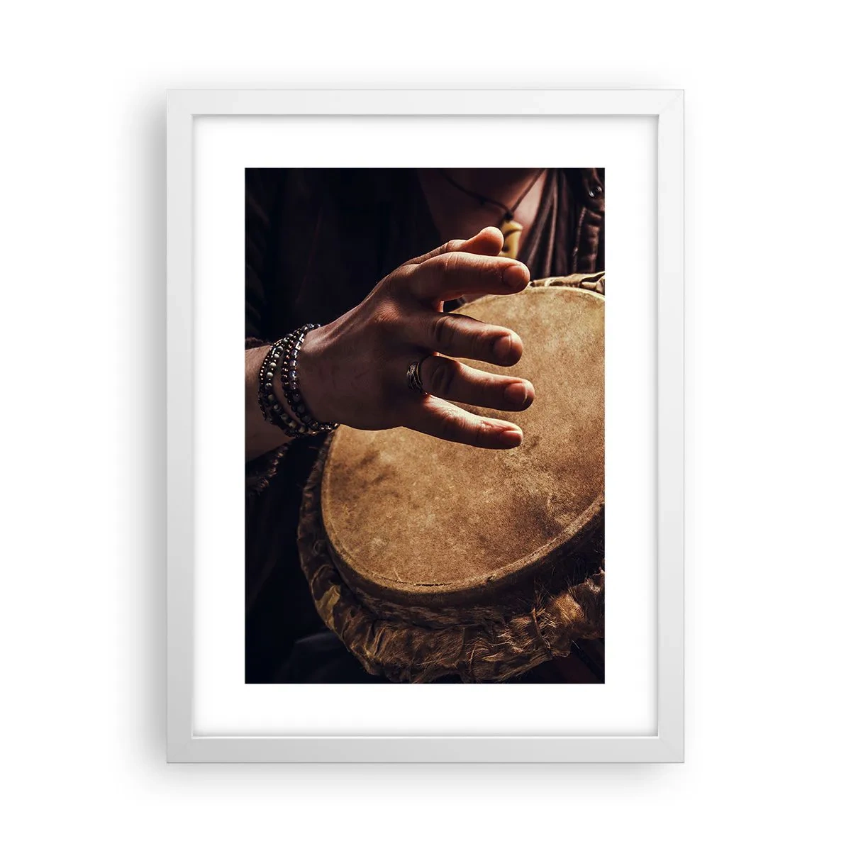 Poster in einem weißen Rahmen - Im Rhythmus des Herzens - 30x40 cm