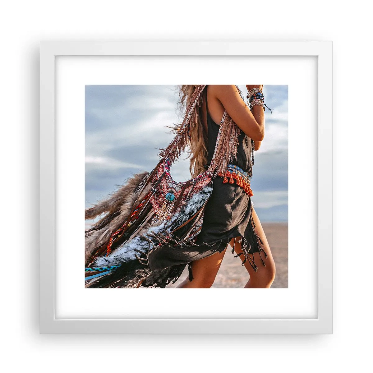 Poster in einem weißen Rahmen - Das Mädchen des Schamanen - 30x30 cm