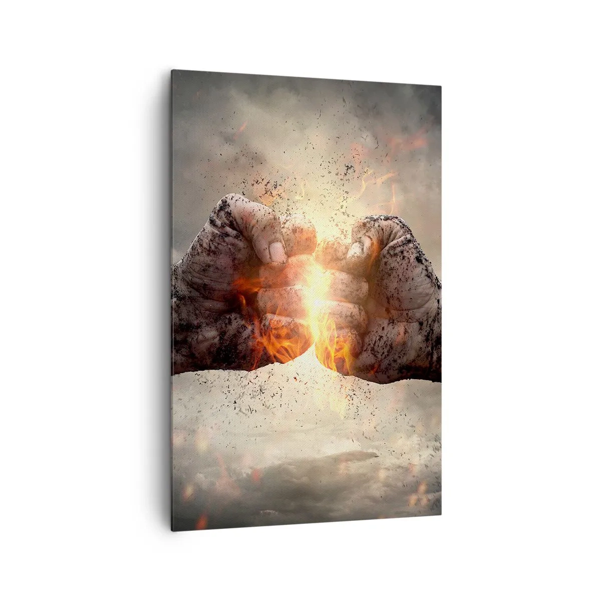 Bild auf Leinwand - Leinwandbild - Geballte Fäuste in einer dynamischen Brandszene - 80x120cm - Steh auf für einen Kampf - Moderne Wanddekoration für Wohnzimmer und Schlafzimmer ARTTOR