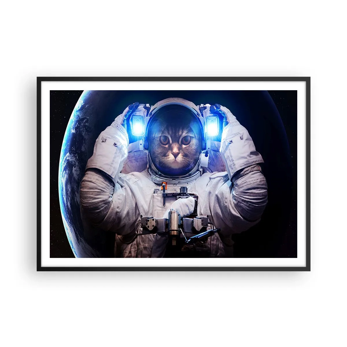 Poster in einem schwarzem Rahmen - Eine Katze im Astronautenanzug mit der Erde im Hintergrund und einem hellen Licht. - 100x70cm - Houston, du hast ein Problem - Moderne Wanddekoration für Wohnzimmer und Schlafzimmer ARTTOR
