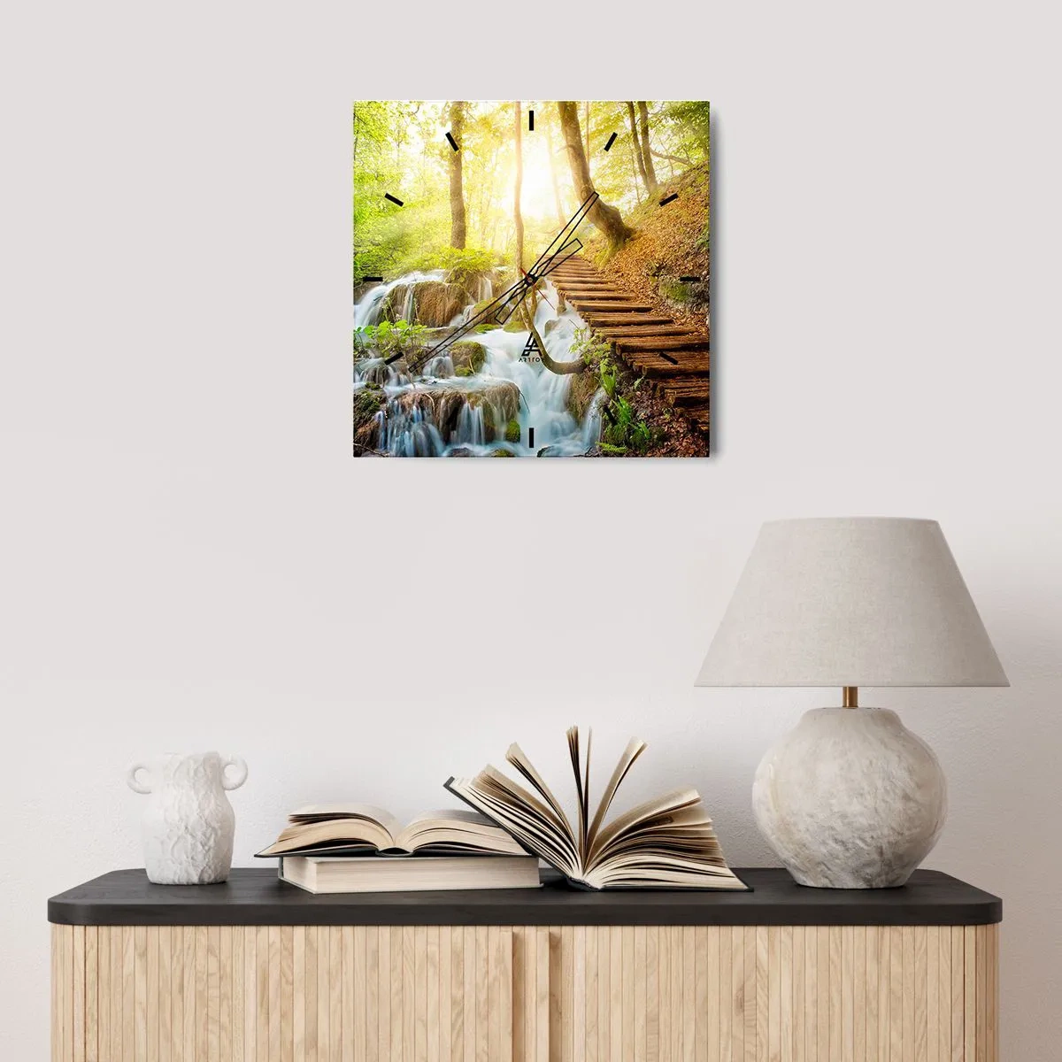 Wanduhr - Glasuhr - Waldweg mit Holztreppe am Wasserfall - 30x30cm - Eine ersehnte Kühle - Moderne Wanddekoration für Wohnzimmer und Schlafzimmer ARTTOR