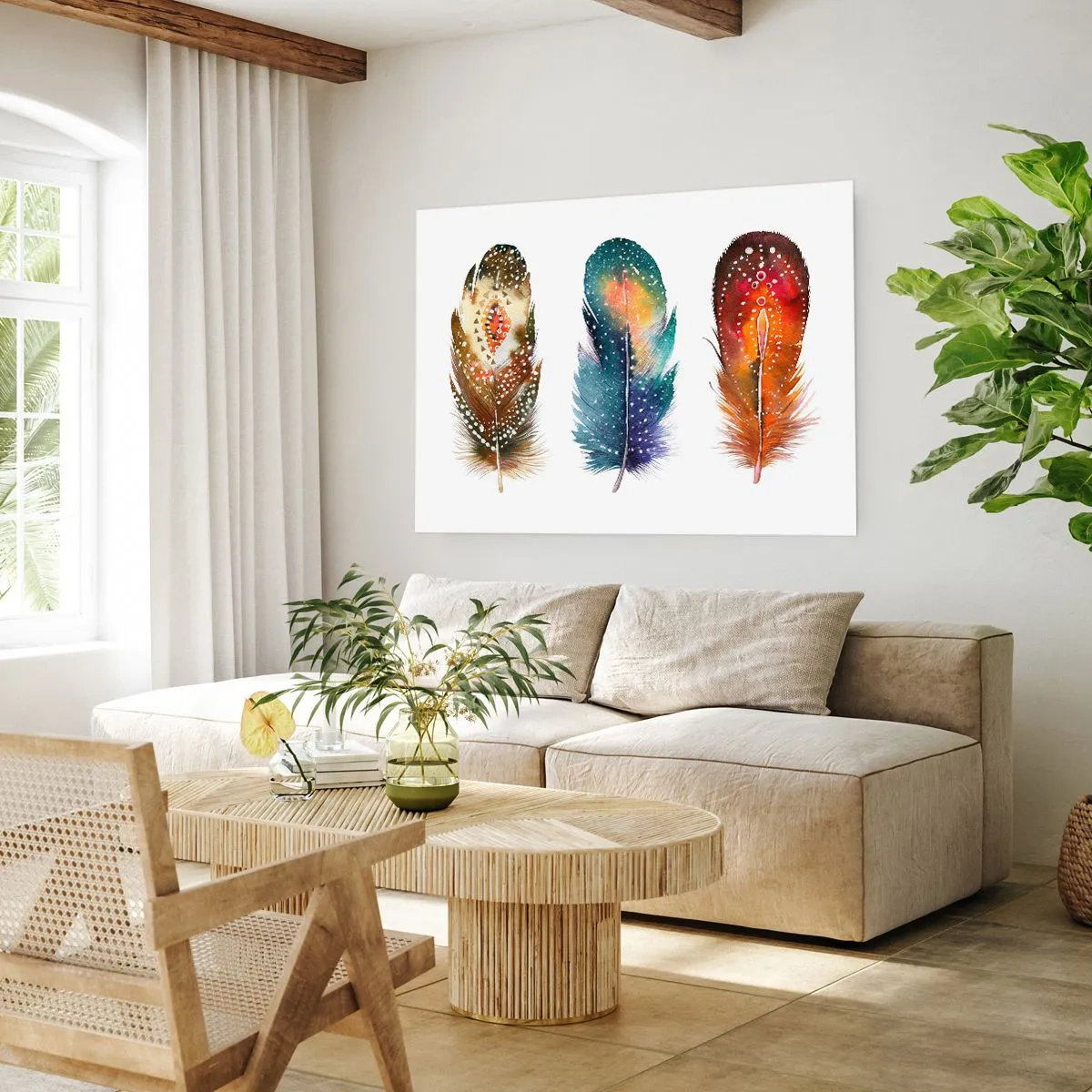 Poster - Drei bunte Federn mit kunstvollen Mustern auf hellem Hintergrund - 100x70cm - Rituale, Zeremonien, Geheimnisse - Moderne Wanddekoration für Wohnzimmer und Schlafzimmer ARTTOR