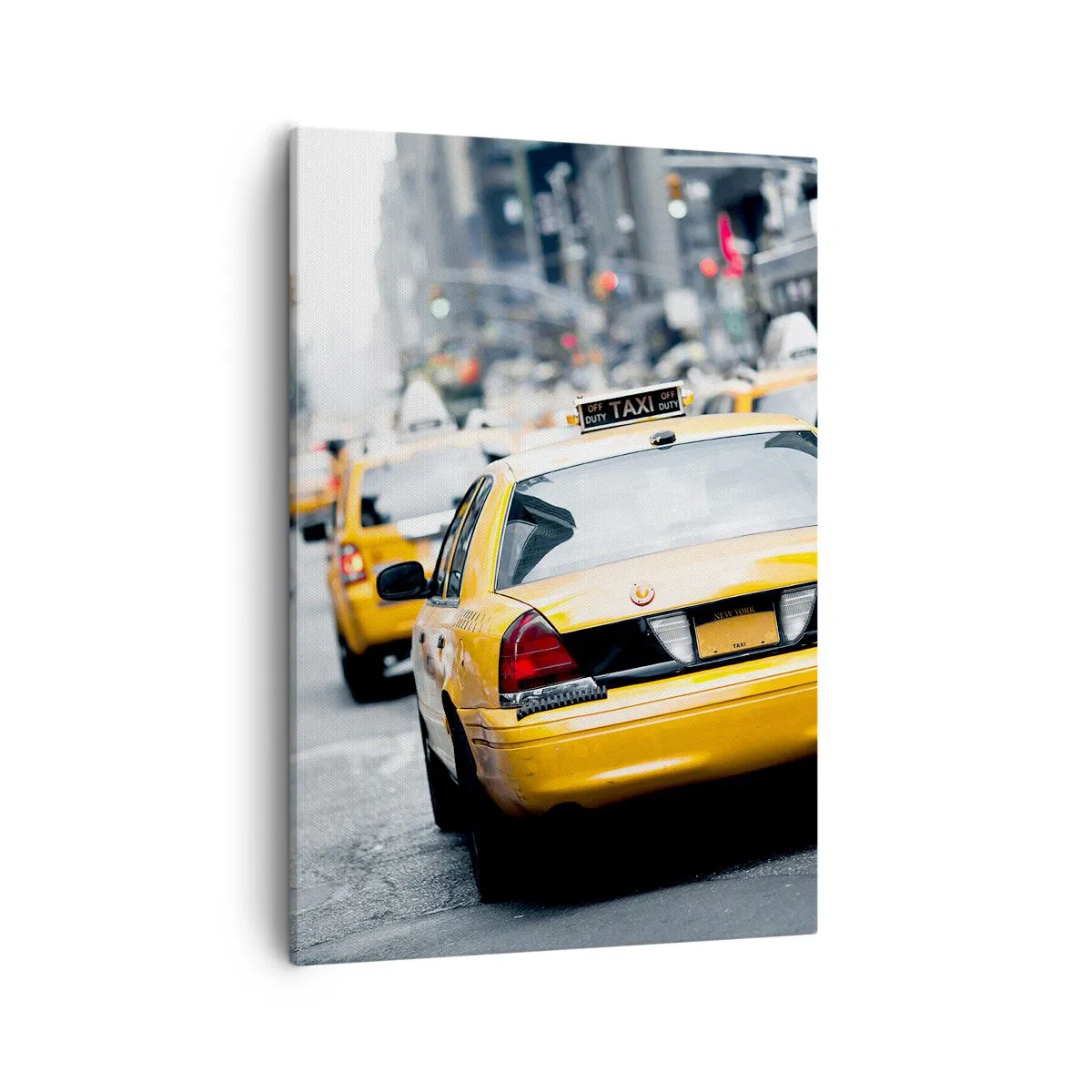 Bild auf Leinwand - Leinwandbild - Gelbe Taxis auf einer belebten Stadtstraße im Zentrum der Metropole - 50x70cm - Nur in dieser Stadt - Moderne Wanddekoration für Wohnzimmer und Schlafzimmer ARTTOR