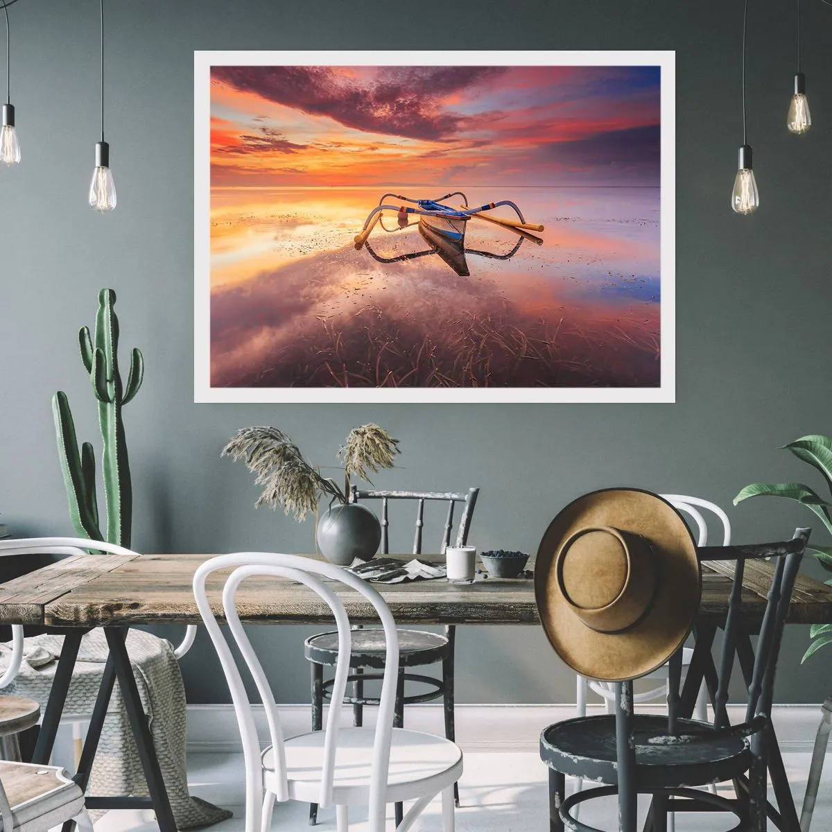 Poster - Ein Boot auf ruhigem Wasser bei Sonnenuntergang - 100x70cm - Die Ruhe eines tropischen Abends - Moderne Wanddekoration für Wohnzimmer und Schlafzimmer ARTTOR