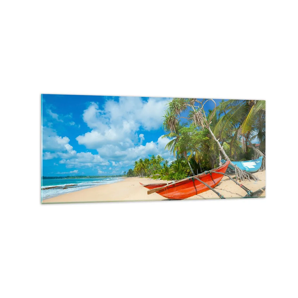 Glasbild - Bild auf glas - Tropischer Strand mit Palmen und bunten Booten - 120x50cm - Der Charme der Tropen - Moderne Wanddekoration für Wohnzimmer und Schlafzimmer ARTTOR
