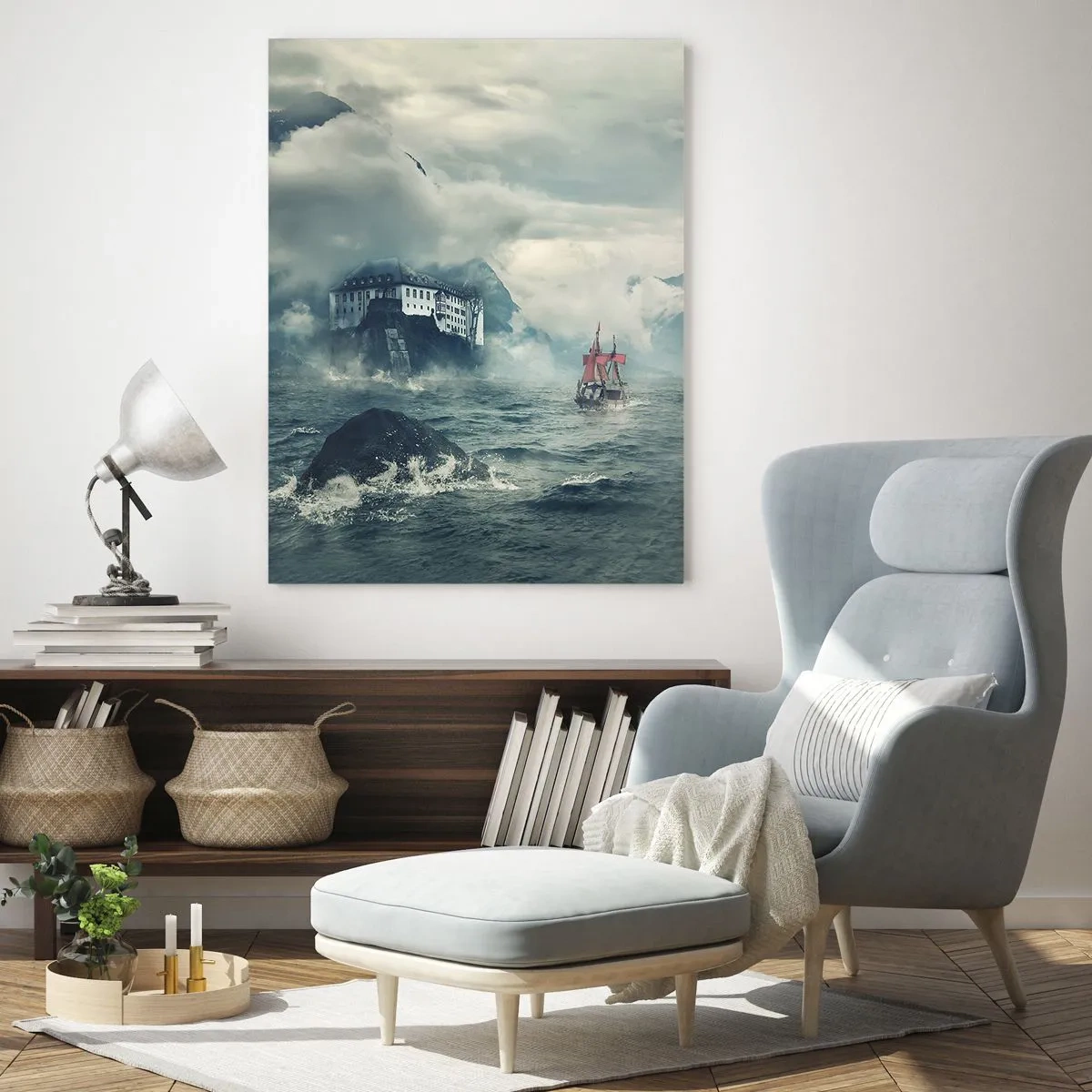 Glasbild - Bild auf glas - Ein Schiff auf stürmischer See mit einer Burg im Hintergrund - 50x70cm - In magischen Gewässern - Moderne Wanddekoration für Wohnzimmer und Schlafzimmer ARTTOR