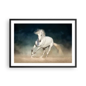 Poster in einem schwarzem Rahmen - Ein weißes Pferd galoppiert vor einem verschwommenen Himmel - 70x50cm - Freiheit in ihrem reinen Zustand - Moderne Wanddekoration für Wohnzimmer und Schlafzimmer ARTTOR