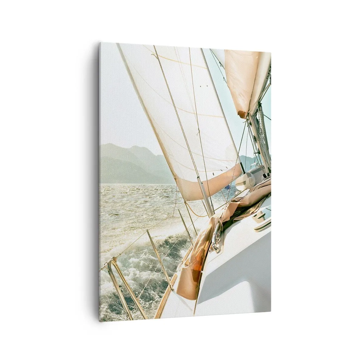 Bild auf Leinwand - Leinwandbild - Eine Yacht auf offener See mit Blick auf die Berge - 70x100cm - Unter vollen Segeln - Moderne Wanddekoration für Wohnzimmer und Schlafzimmer ARTTOR