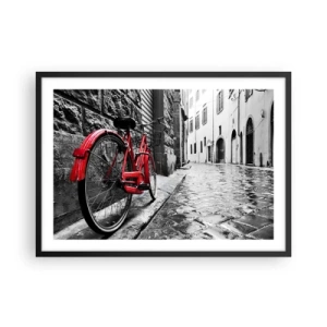Poster in einem schwarzem Rahmen - Rotes Fahrrad in einer schwarz-weißen Straße - 70x50cm - Wahre Schönheit wird nicht alt - Moderne Wanddekoration für Wohnzimmer und Schlafzimmer ARTTOR