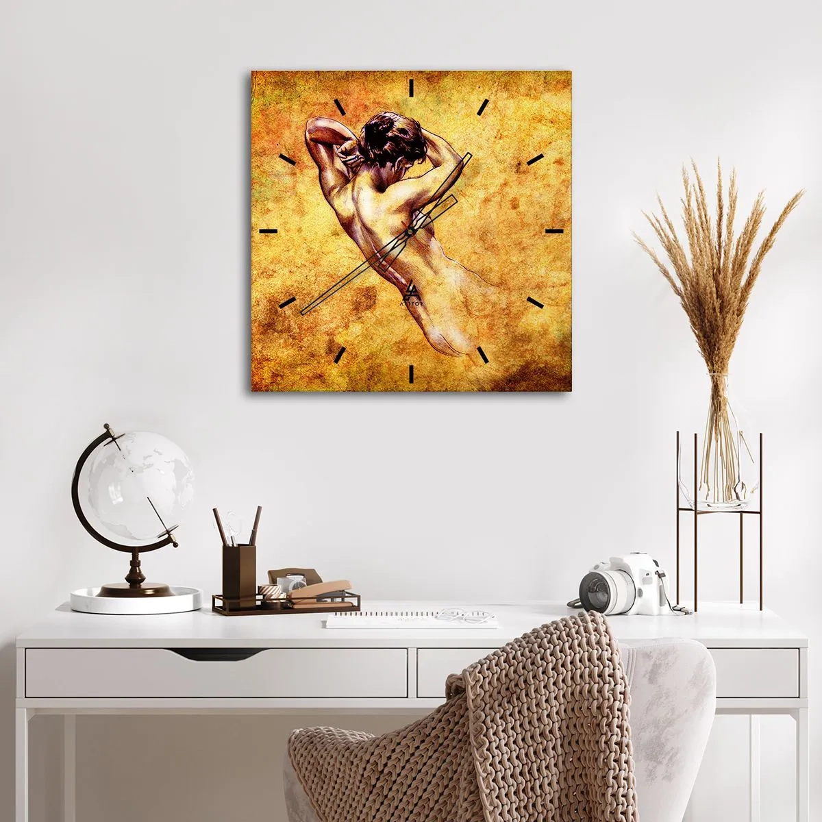 Wanduhr - Glasuhr - Künstlerischer weiblicher Akt auf goldenem Hintergrund im klassischen Stil - 30x30cm - Entdeckt, aber immer noch ein Rätsel - Moderne Wanddekoration für Wohnzimmer und Schlafzimmer ARTTOR