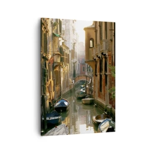 Bild auf Leinwand - Leinwandbild - Ein malerischer Kanal in Venedig mit Booten und einer Brücke - 50x70cm - In einer venezianischen Gasse - Moderne Wanddekoration für Wohnzimmer und Schlafzimmer ARTTOR