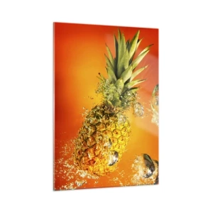 Glasbild - Bild auf glas - Ananas in Wasser getaucht vor einem Hintergrund von intensivem Orange - 50x70cm - Tropisch saftige Frische - Moderne Wanddekoration für Wohnzimmer und Schlafzimmer ARTTOR