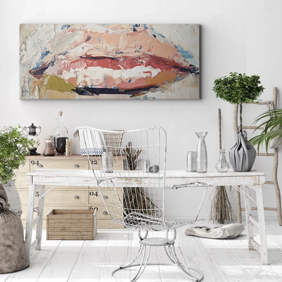 Bild auf Leinwand - Leinwandbild - Eine abstrakte Komposition, die die Lippen einer Frau in Pastellfarben darstellt. - 160x50cm - Es weckt die Sinne - Moderne Wanddekoration für Wohnzimmer und Schlafzimmer ARTTOR