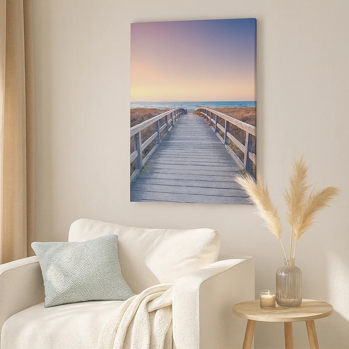 Bild auf Leinwand - Leinwandbild - Ein Holzsteg führt bei Sonnenuntergang zum Strand, der Himmel ist in Pastellfarben gemalt. - 50x70cm - Baltische Abend-Aurora - Moderne Wanddekoration für Wohnzimmer und Schlafzimmer ARTTOR