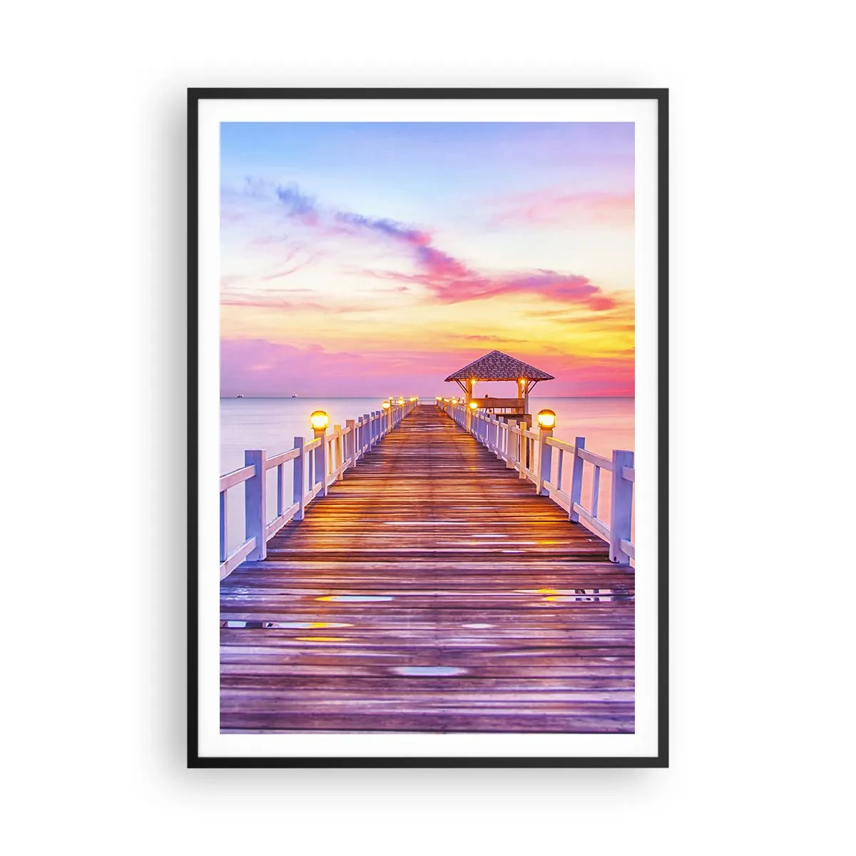 Poster in einem schwarzem Rahmen - Die lila-goldene Stille des Abends - 70x100 cm