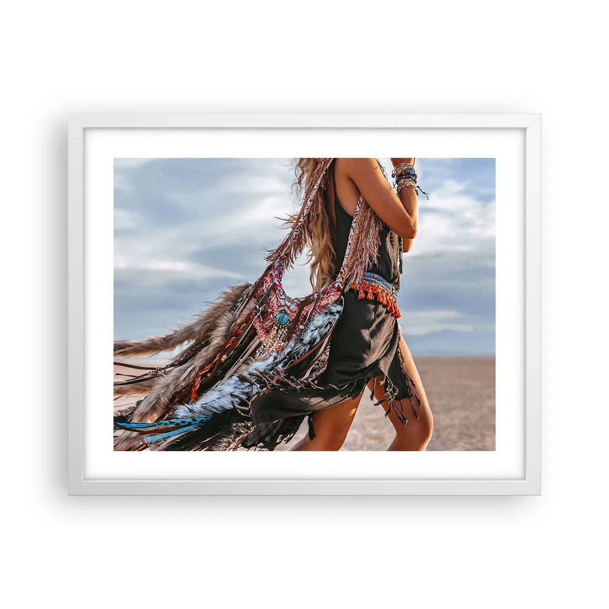 Poster in einem weißen Rahmen - Das Mädchen des Schamanen - 50x40 cm