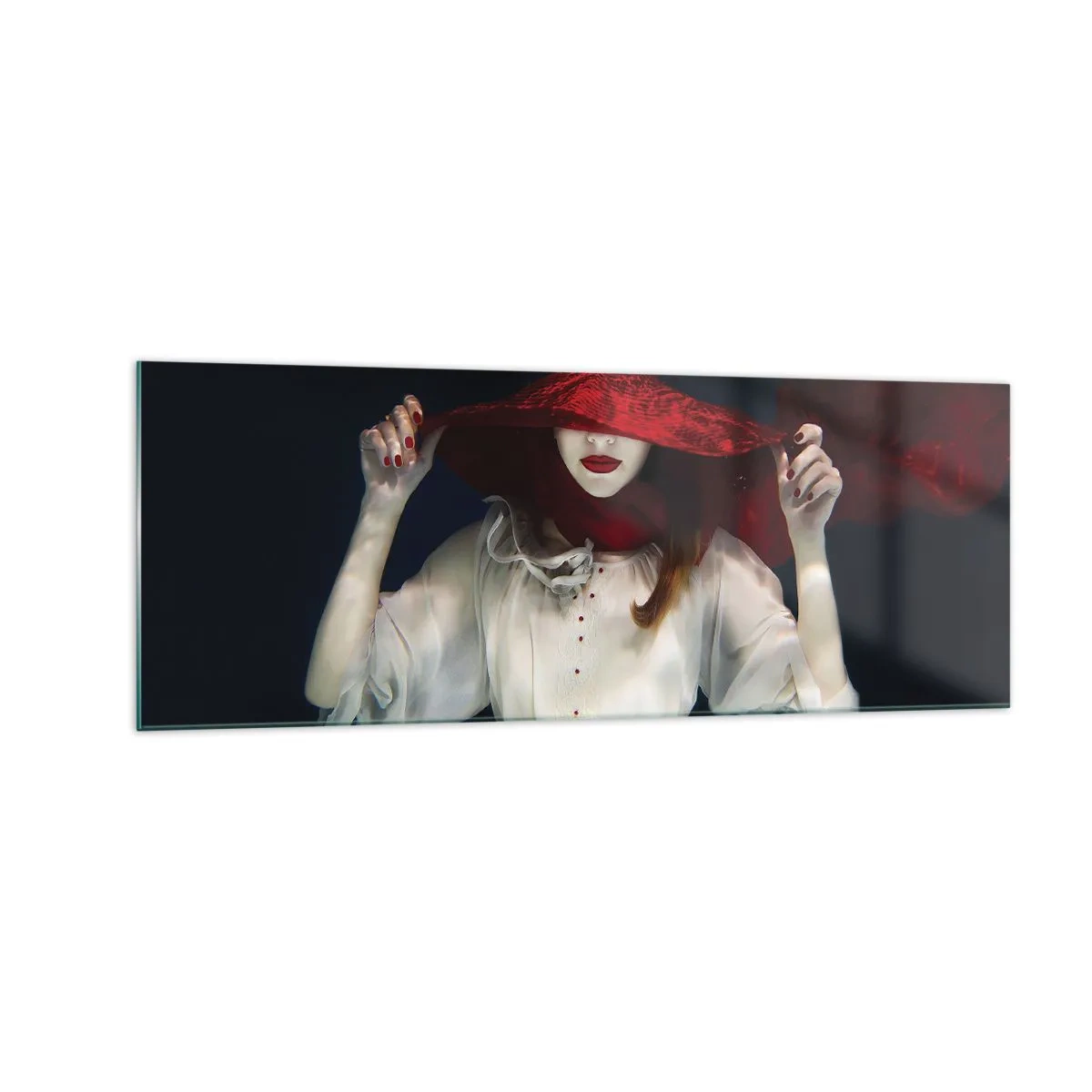 Glasbild - Bild auf glas - Eine Frau mit rotem Hut im Wasser - 140x50cm - Boshafte Göttin in der slawischen Mythologie - Moderne Wanddekoration für Wohnzimmer und Schlafzimmer ARTTOR