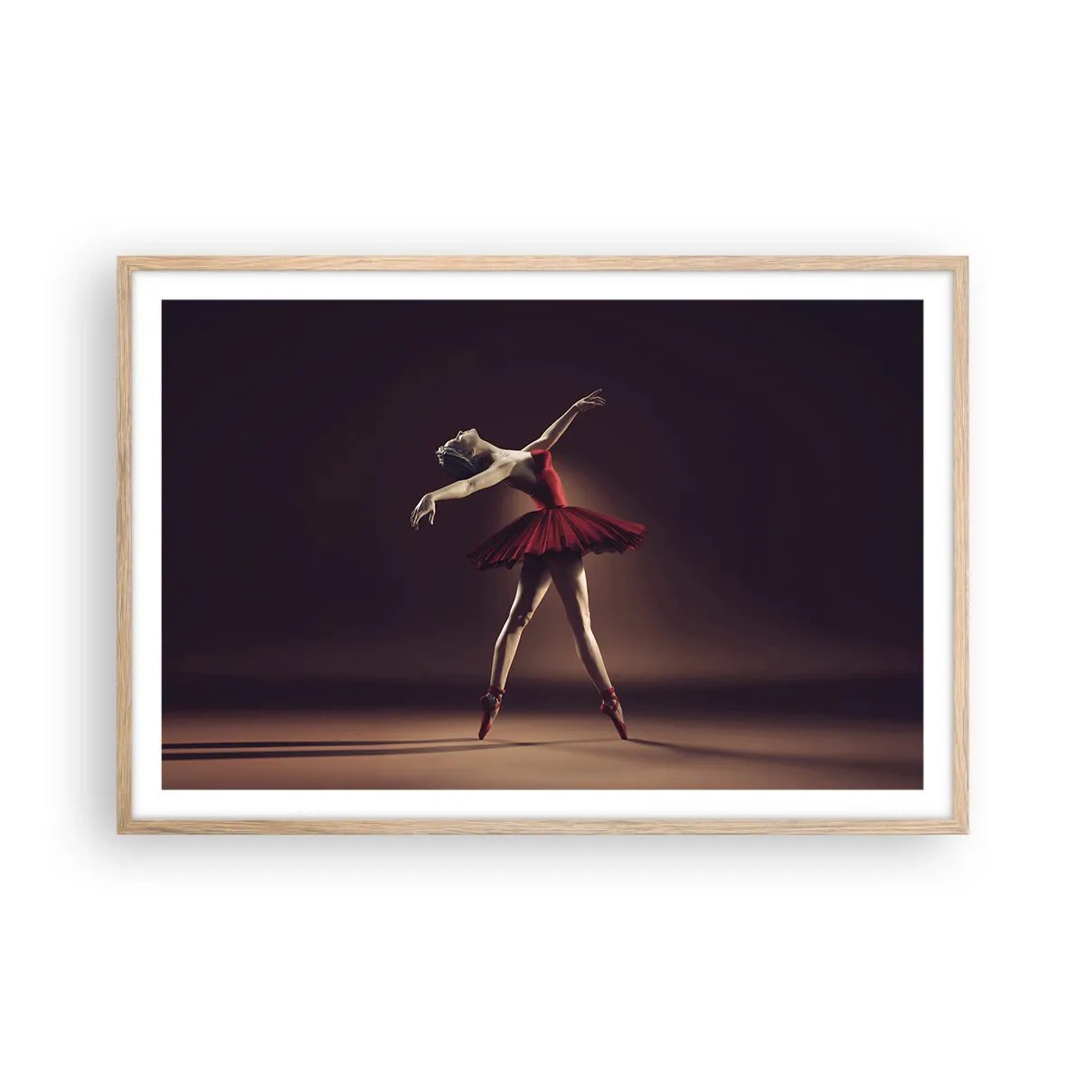 Poster in einem Rahmen aus heller Eiche - Eine Primaballerina - 91x61 cm