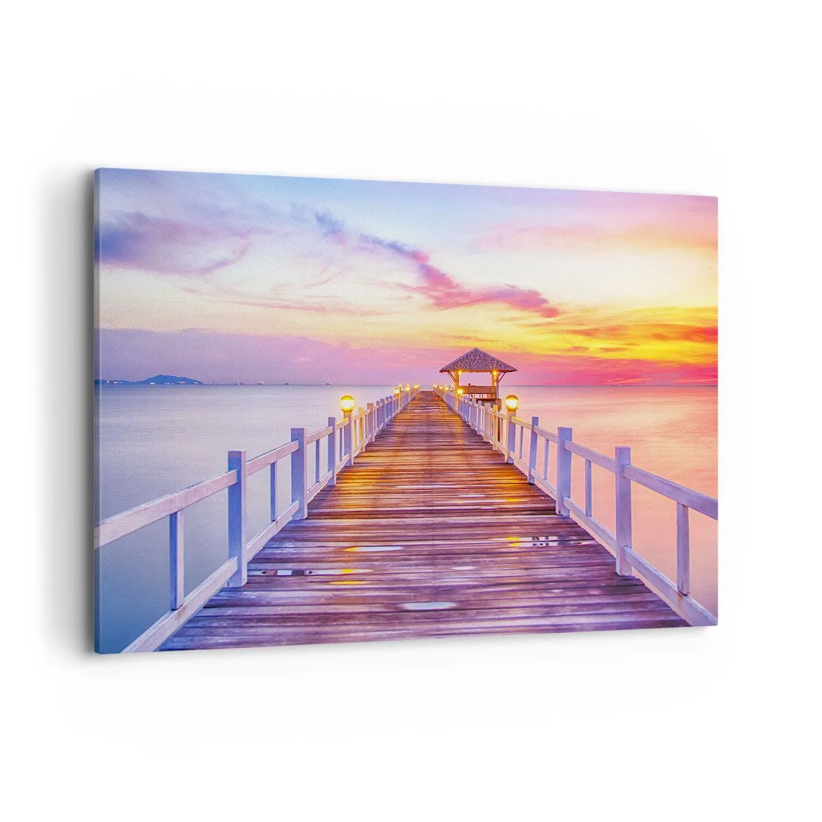 Bild auf Leinwand - Leinwandbild - Ein Pier über dem Wasser bei Sonnenuntergang in Pastellfarben - 120x80cm - Die lila-goldene Stille des Abends - Moderne Wanddekoration für Wohnzimmer und Schlafzimmer ARTTOR