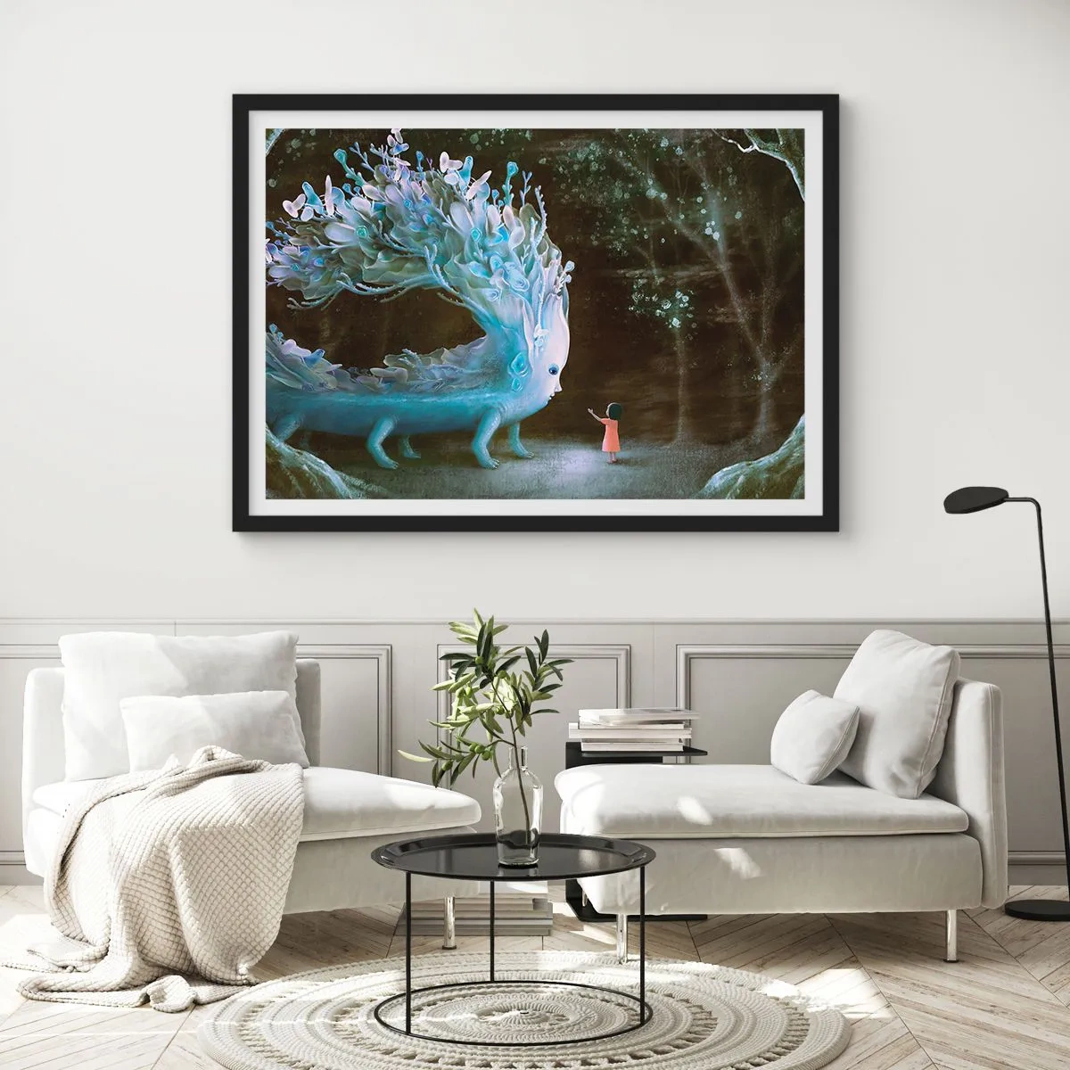 Poster in einem schwarzem Rahmen - Die Figur eines Mädchens, das einem fantastischen Wesen gegenübersteht - 100x70cm - Fantastisches Treffen - Moderne Wanddekoration für Wohnzimmer und Schlafzimmer ARTTOR