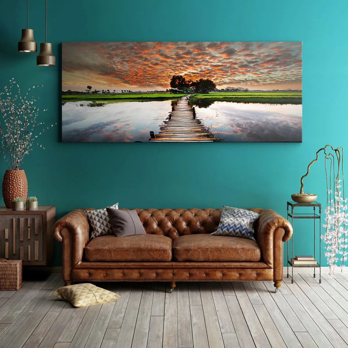 Bild auf Leinwand - Leinwandbild - Holzbrücke über dem Wasser bei Sonnenuntergang - 160x50cm - Arme ausstrecken - atmen - Moderne Wanddekoration für Wohnzimmer und Schlafzimmer ARTTOR