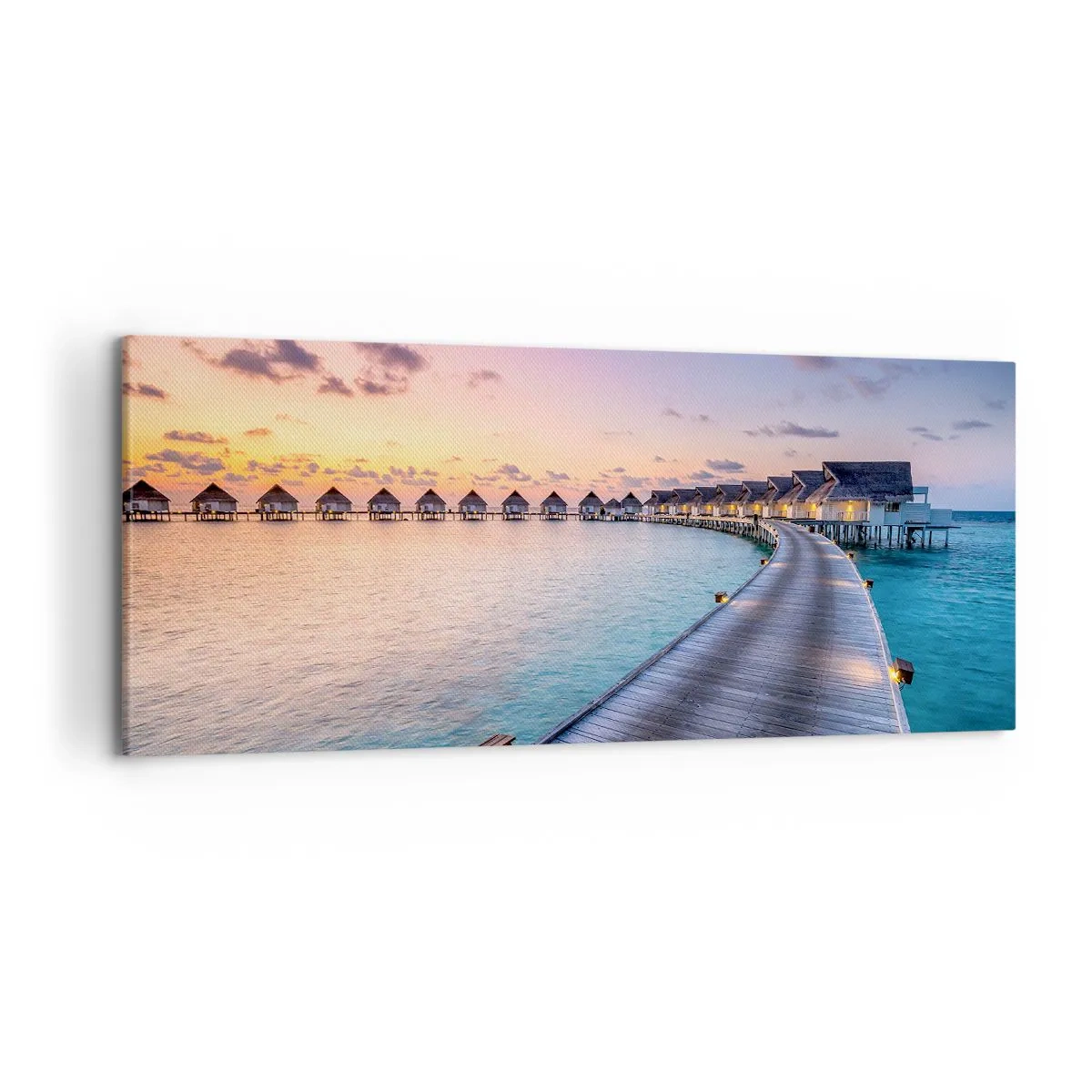 Bild auf Leinwand - Leinwandbild - Der Pier, der bei Sonnenuntergang zu den Cottages am Wasser führt - 120x50cm - Urlaub - zurück zu den Quellen - Moderne Wanddekoration für Wohnzimmer und Schlafzimmer ARTTOR