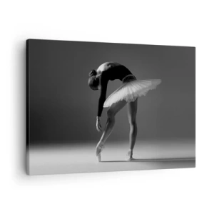 Bild auf Leinwand - Leinwandbild - Eine Ballerina in eleganter Pose vor schwarz-weißem Hintergrund - 70x50cm - Bella Ballerina - Moderne Wanddekoration für Wohnzimmer und Schlafzimmer ARTTOR