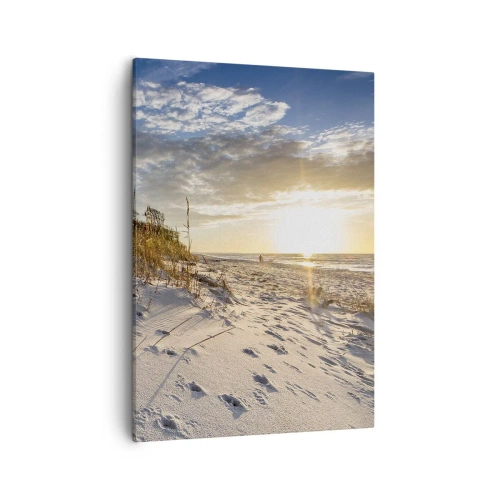 Bild auf Leinwand - Leinwandbild - Dünen mit Gras und Fußspuren im Sand bei Sonnenuntergang - 50x70cm - Einladung zu einem Spaziergang - Moderne Wanddekoration für Wohnzimmer und Schlafzimmer ARTTOR
